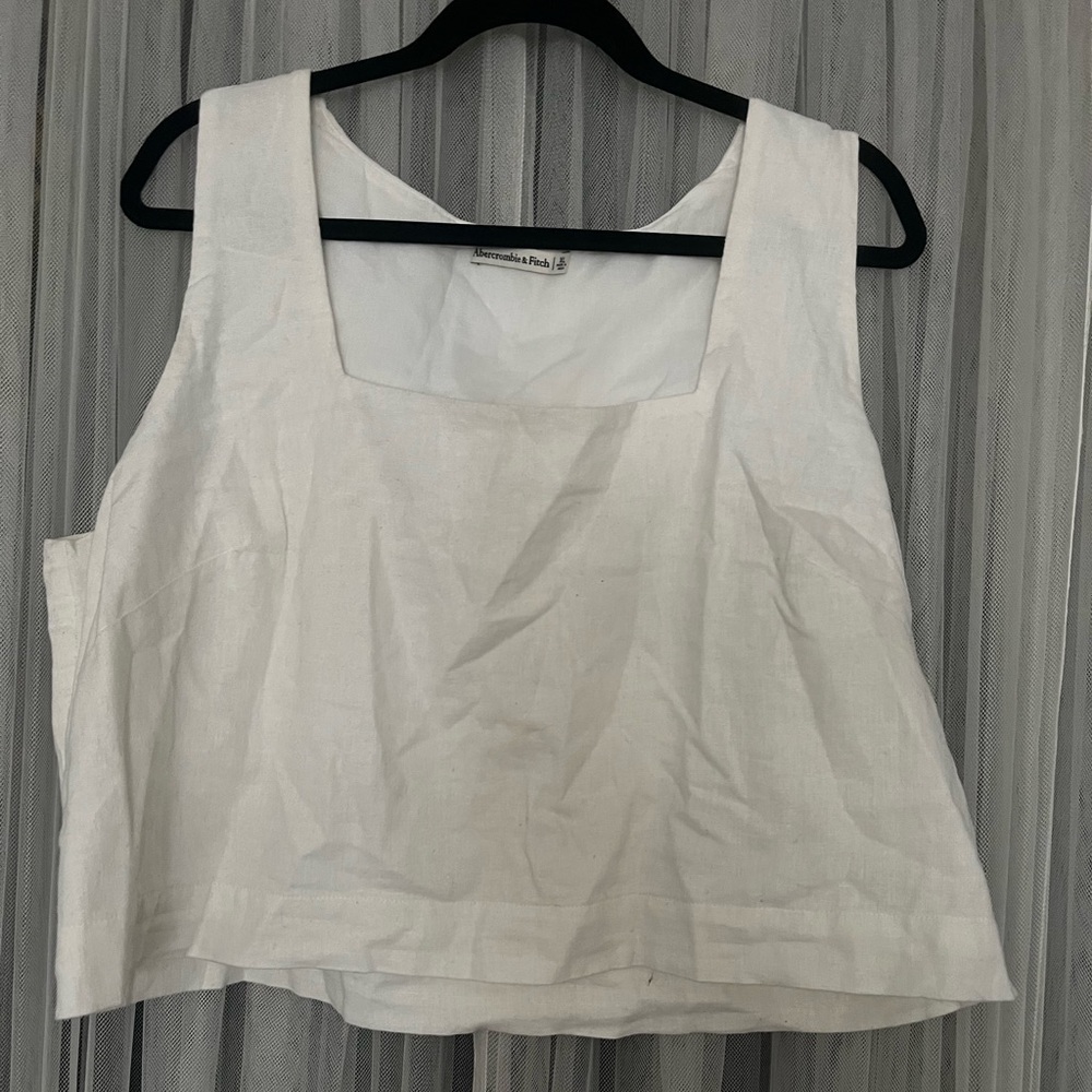 Abercrombie & Fitch linen blend crop top